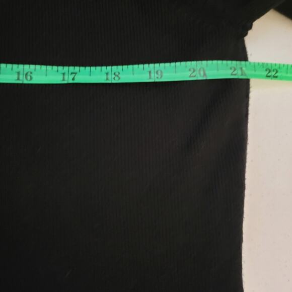 Crystal-Kobe Black Embroidered‎ Floral Granny Cottage Core Cardigan Sweater - L - Picture 5 of 6